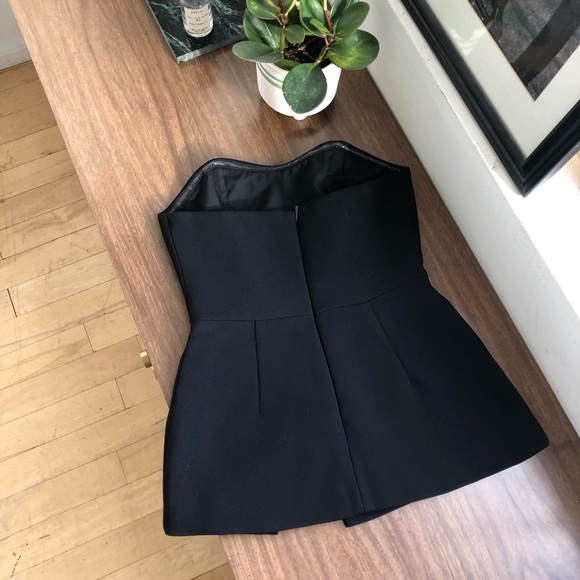 Whistles Strapless Black Crossover Structured Top - Picture 3 of 5